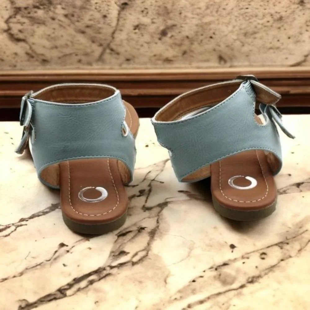 Sandals - Picture 8 of 8